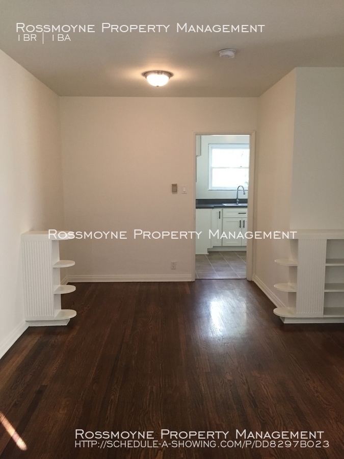 Stunning 1 Bedroom 1 Bath Unit in Desirable Heart of Los Feliz 3421